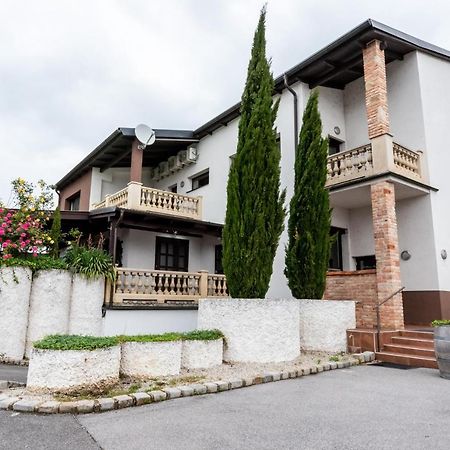 Gaestehaus Moser Mönchhof Exteriér fotografie