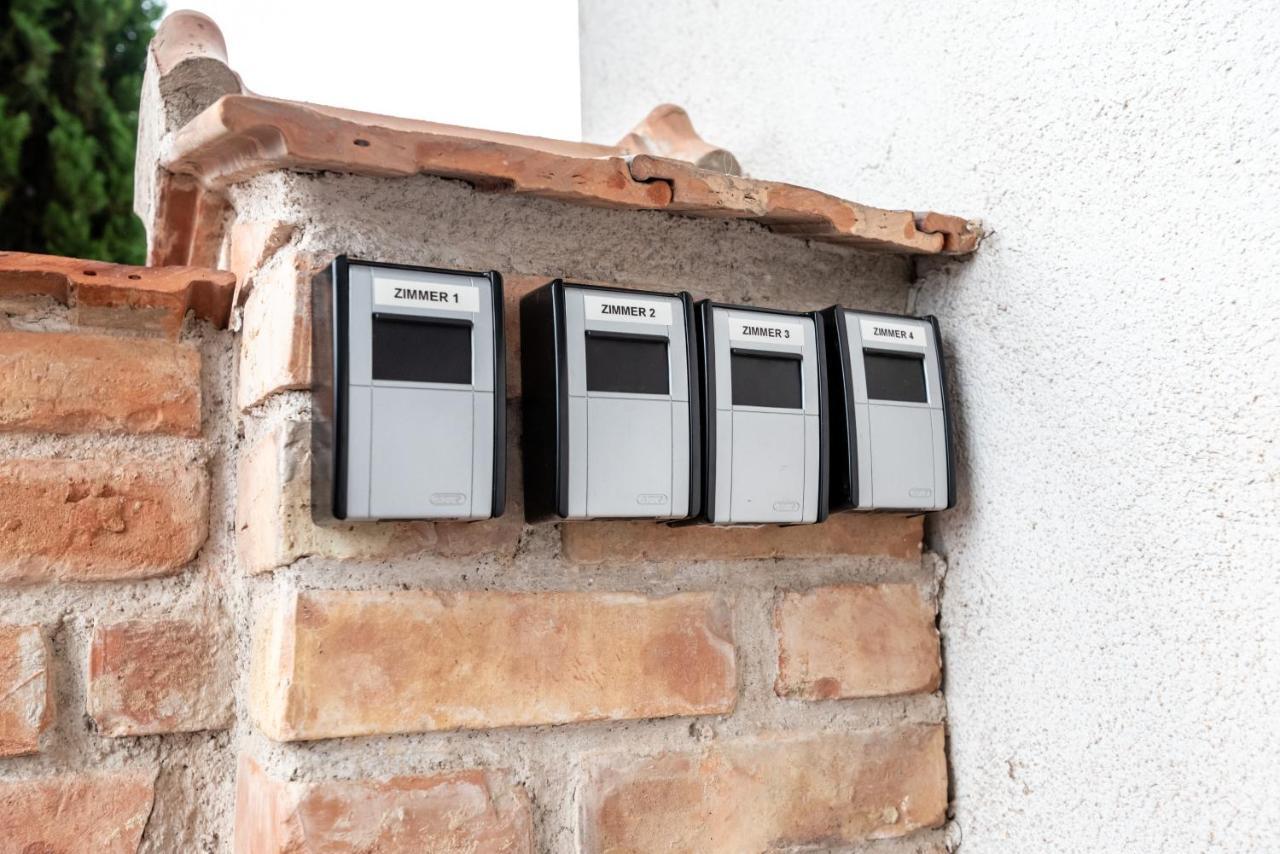 Gaestehaus Moser Mönchhof Exteriér fotografie